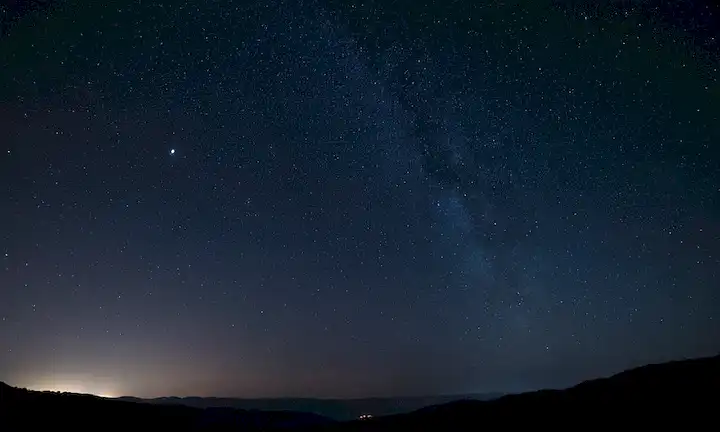 Cielo oscuro noche