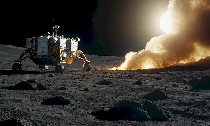 Superficie de las lunas, terreno cráter, nave espacial rusa, módulo lunar, ciruela de explosión, escombros dispersados, sombras oscuras, luz solar brillante refleja partículas de polvo
